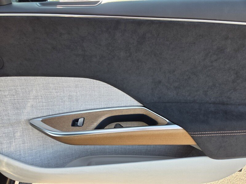 Used 2023  Lucid Grand Touring image 23