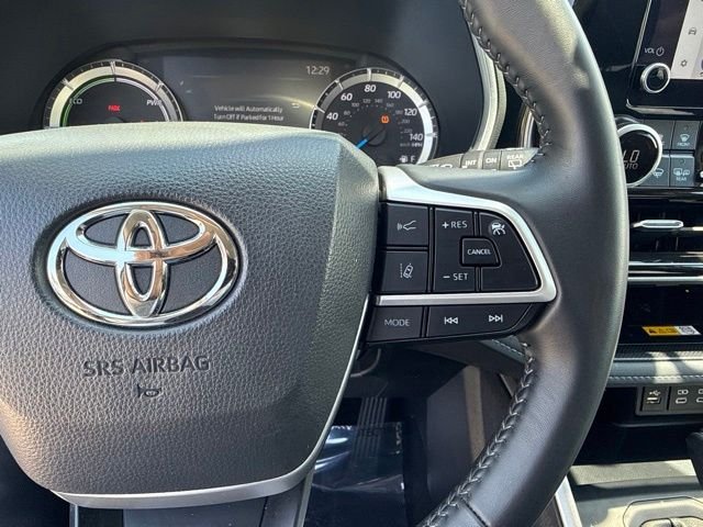 2025 Toyota Highlander XLE - Photo 33