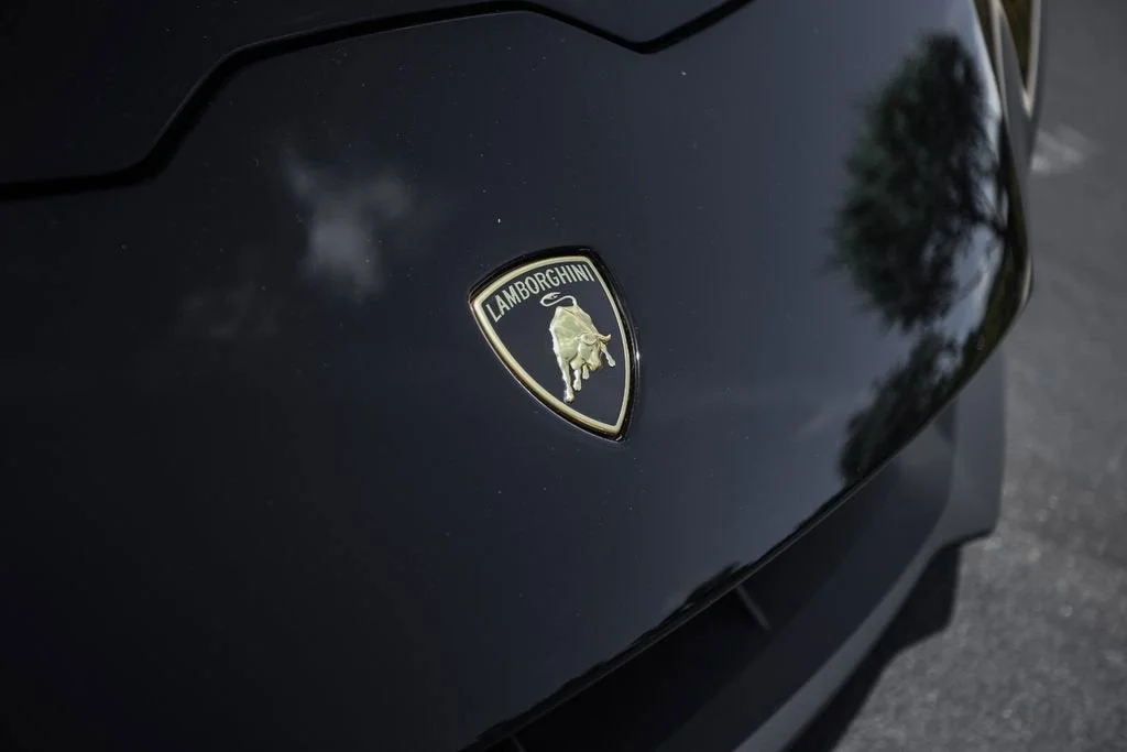Used 2020 Nero Noctis Lamborghini Base image 15