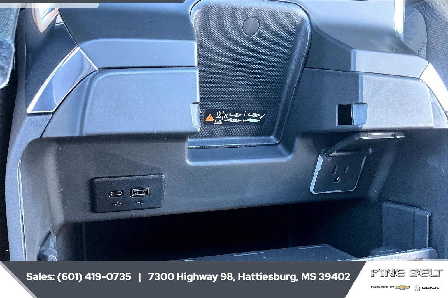 2026 Chevrolet Silverado 1500 RST - Photo 24