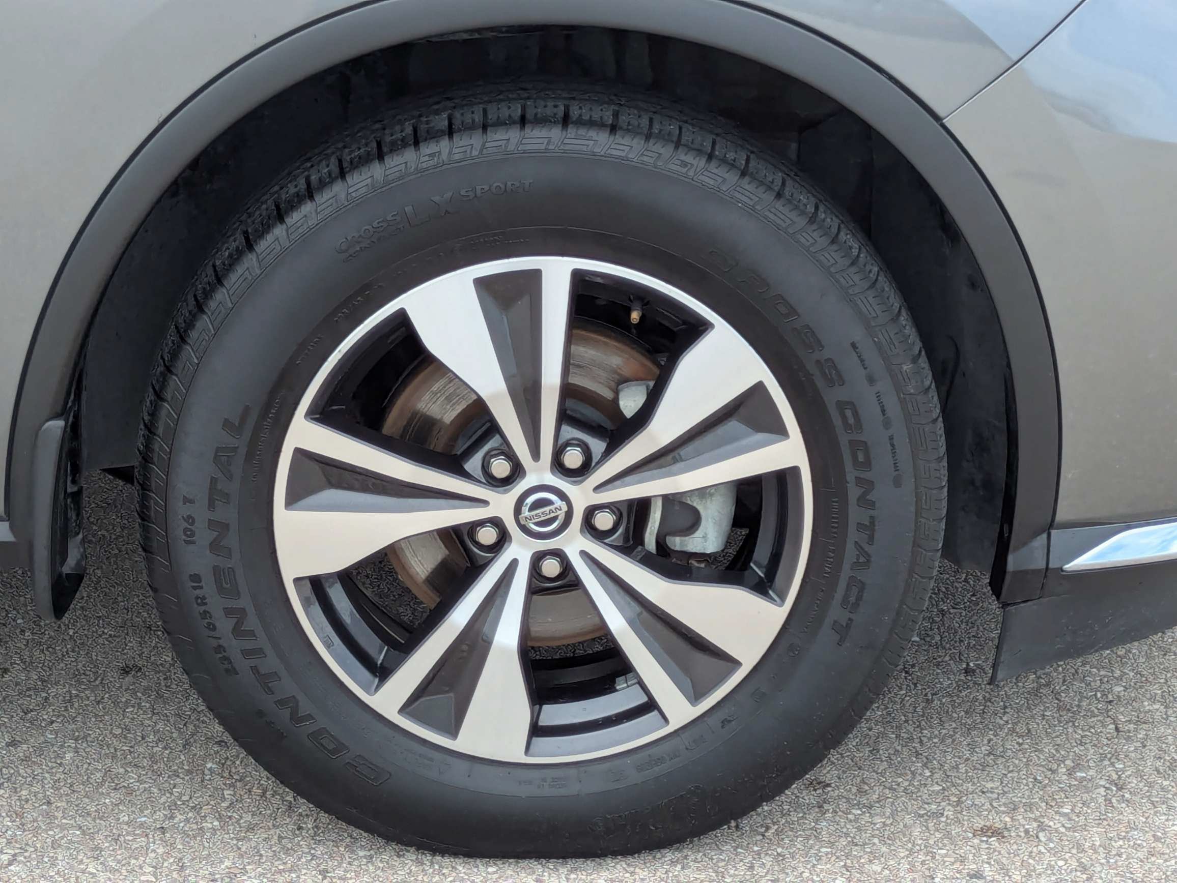 Used 2022 Gun Metallic Nissan S image 10
