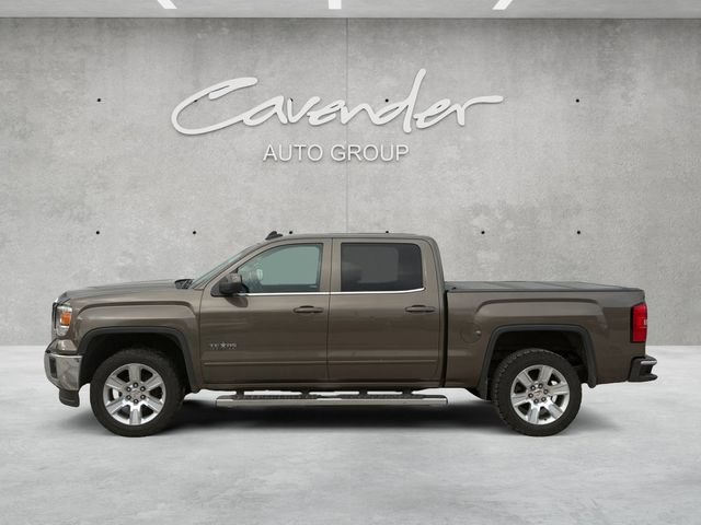 Used 2015 BRONZE ALLOY METALLIC GMC SLE image 13