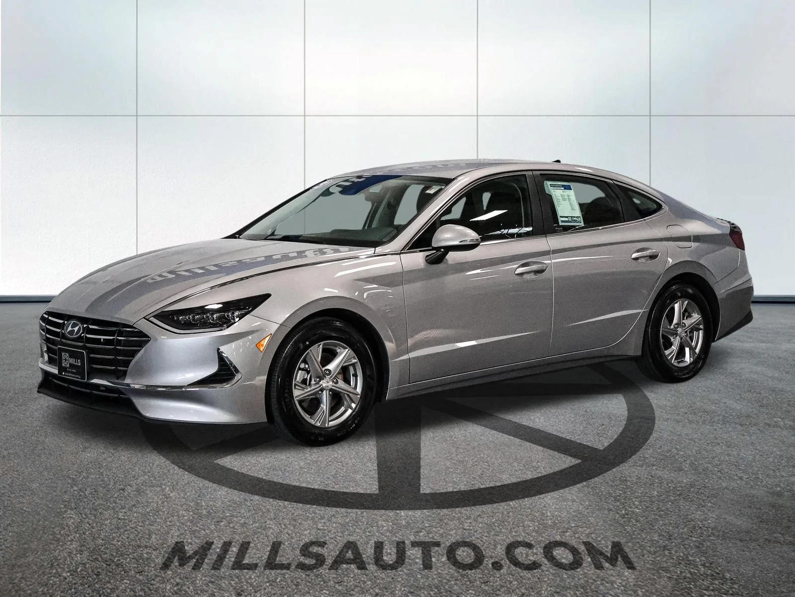 Used 2023 Hyundai Sonata SE with VIN KMHL24JA0PA324054 for sale in Baxter, Minnesota