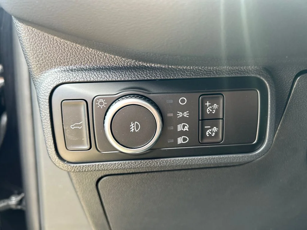 2026 Ford Explorer Tremor - Photo 18