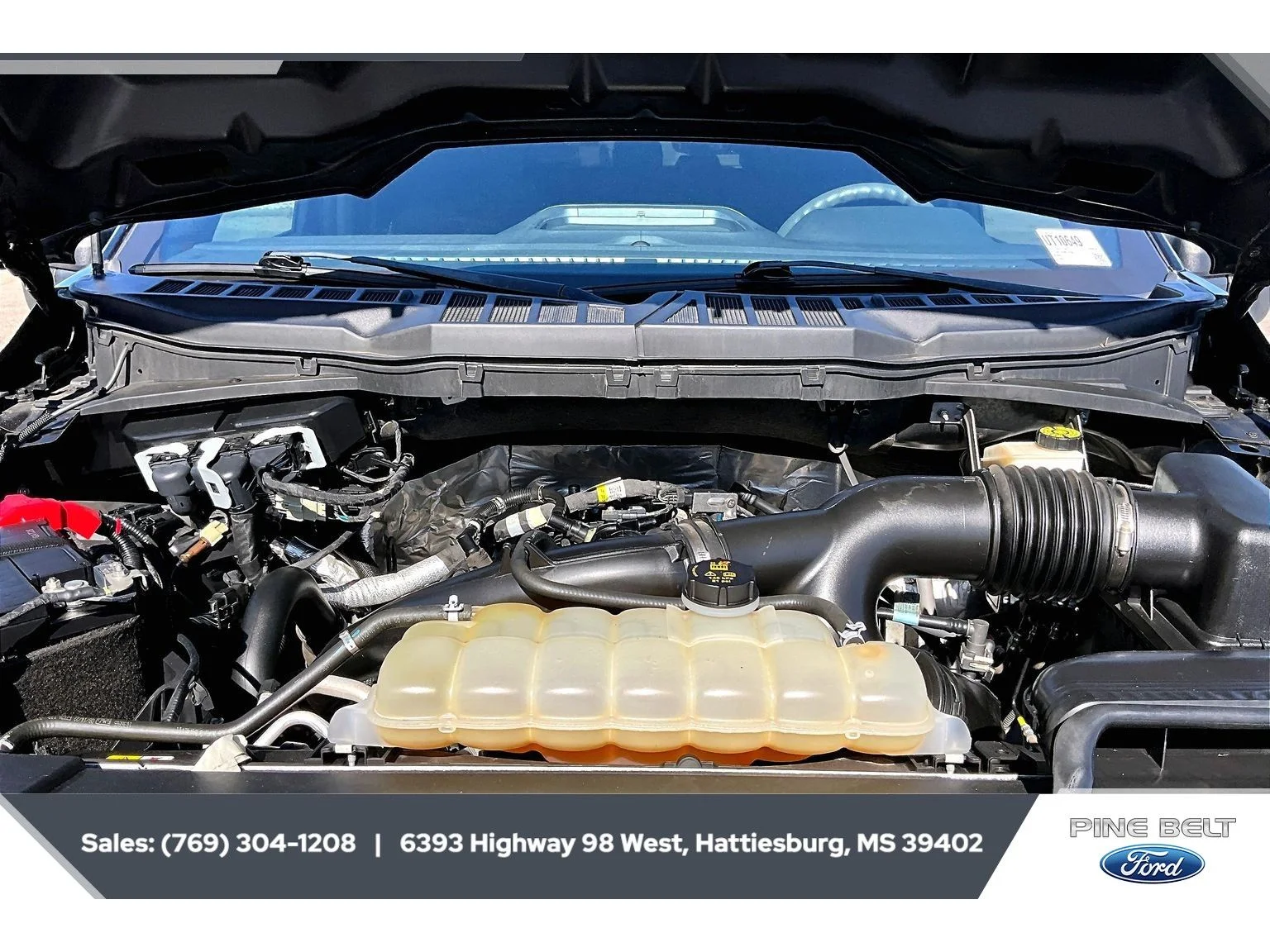 Used 2022 Agate Black Metallic Ford XL image 8
