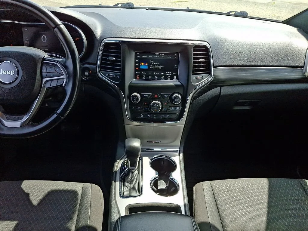 Used 2021 Bright White Clearcoat Jeep Laredo E image 16