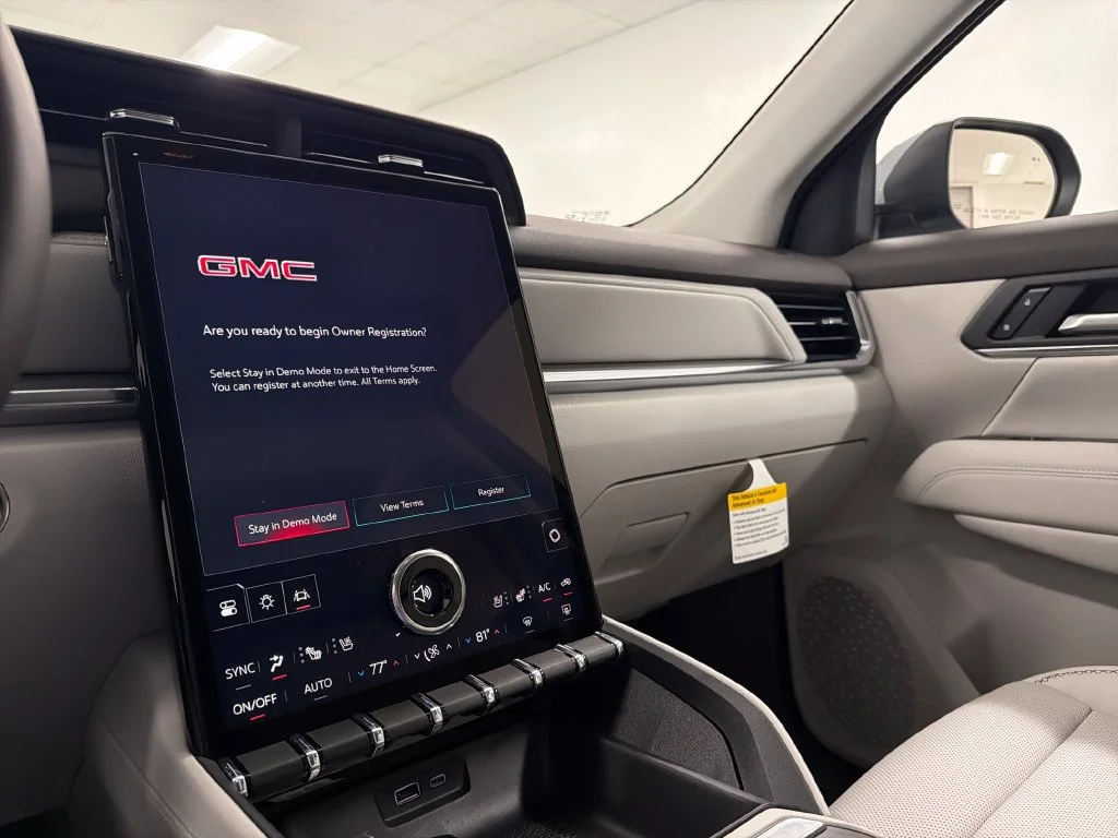 New 2027 Sterling Metallic GMC Denali image 20