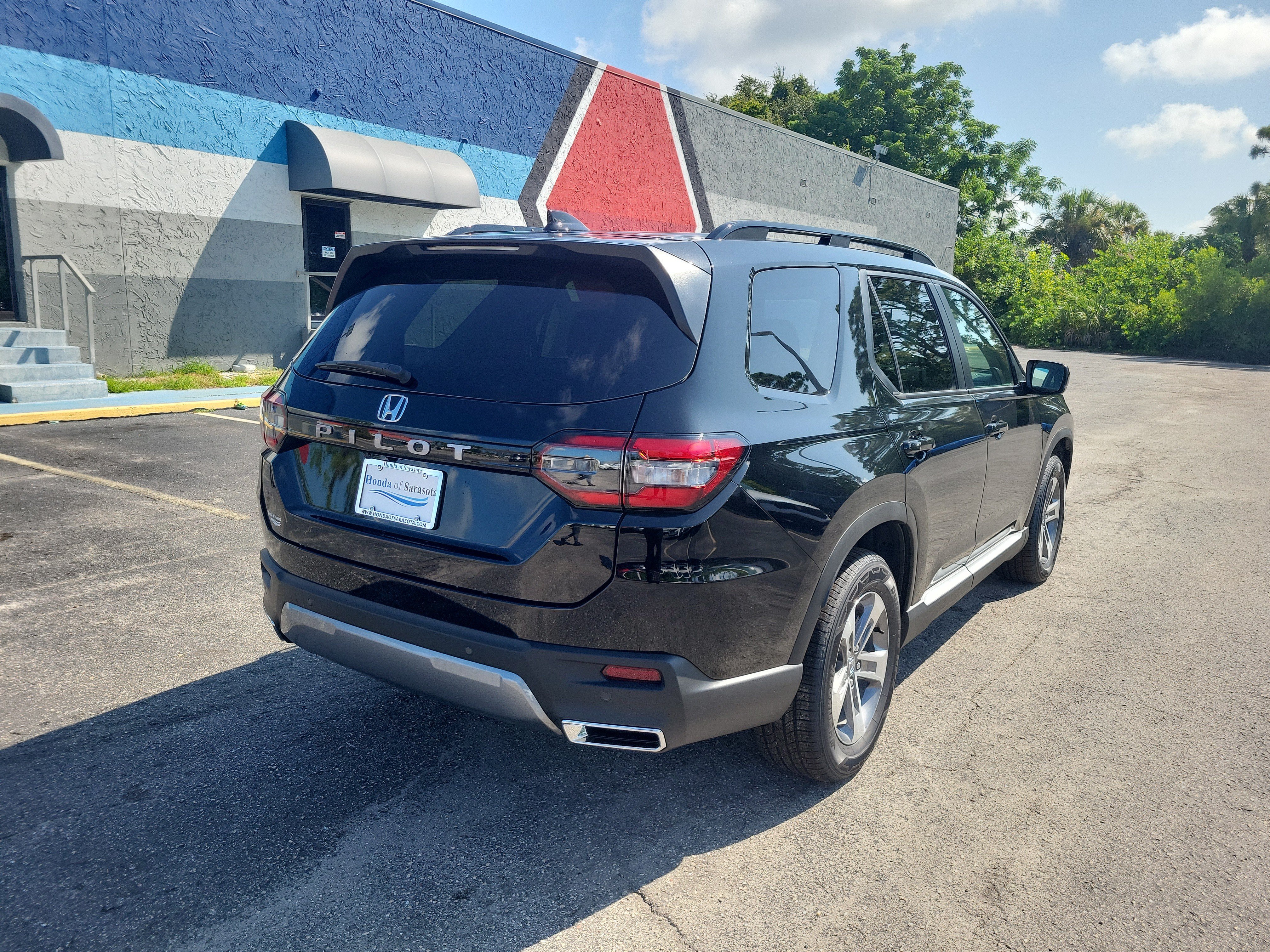 New 2026 Crystal Black Pearl Honda EX-L image 6