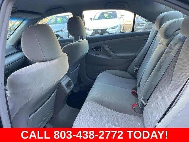 Used 2011 Gray Toyota LE image 11