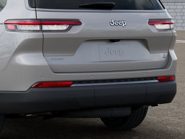 New 2026 Silver Zynith Jeep Limited image 14