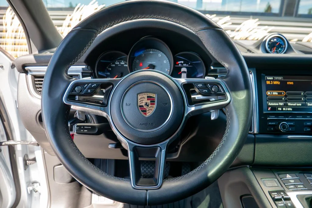 Used 2016 Silver Porsche S image 8