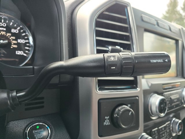 Used 2019 Race Red Ford Platinum image 39