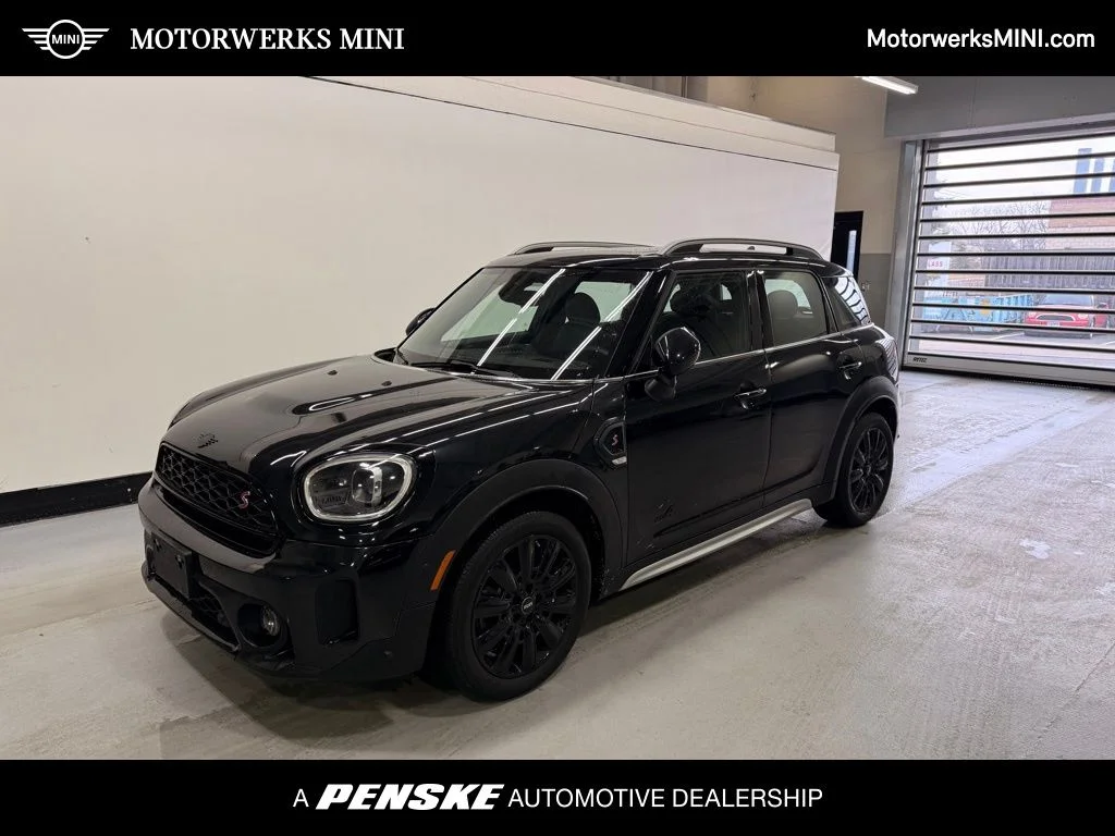 2023 MINI Countryman S ALL4's photo