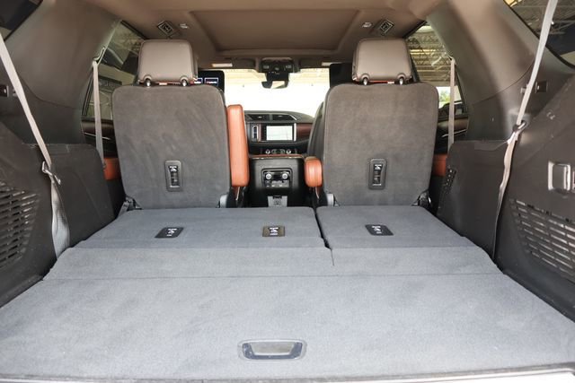 Used 2023 Onyx Black GMC Denali Ultimate image 25