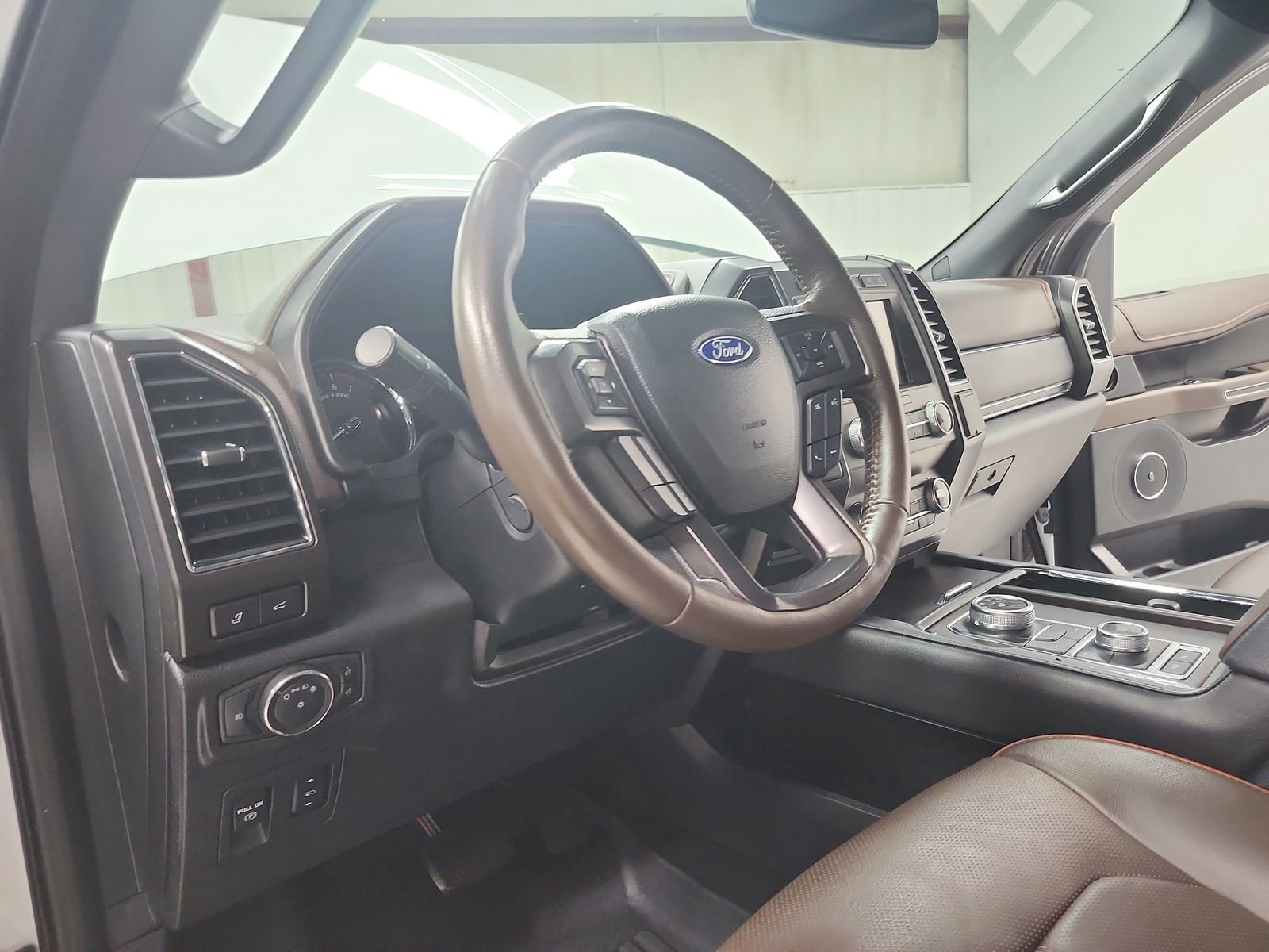 Used 2021 Oxford White Ford King Ranch image 18