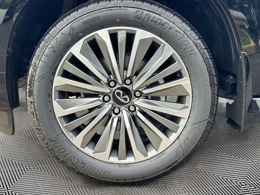 New 2027 BLACK OBSIDIAN INFINITI Luxe 2WD image 34