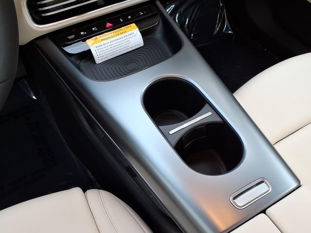 New 2027 White Mercedes-Benz CLA 220 image 7