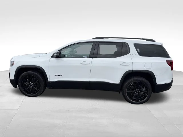 Used 2023 White GMC SLE image 4
