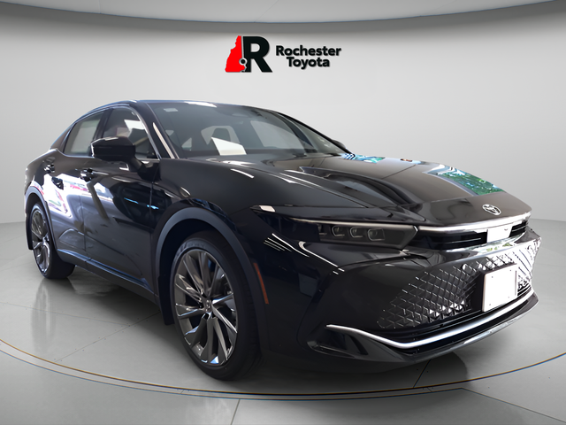 2026 Toyota Crown Limited AWD's photo