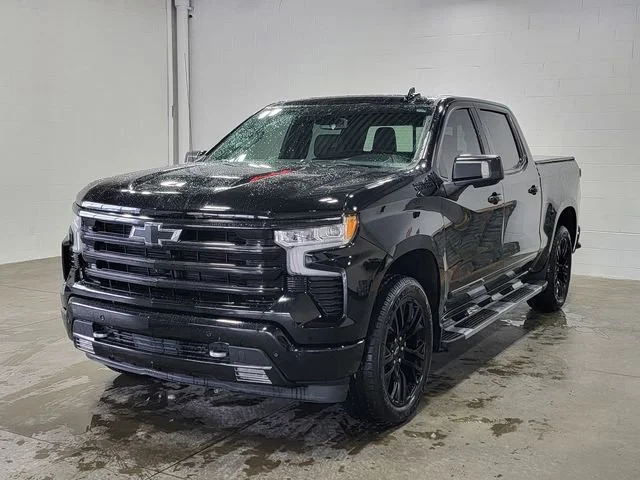2024 Chevrolet Silverado 1500 High Country - Photo 2