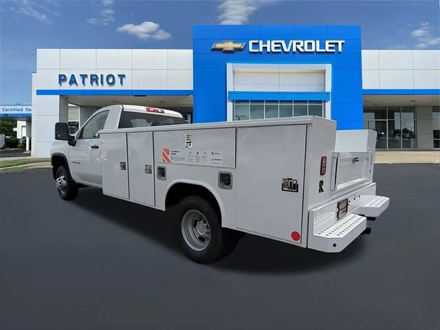 2025 Chevrolet Silverado 3500 HD Work Truck - Photo 9