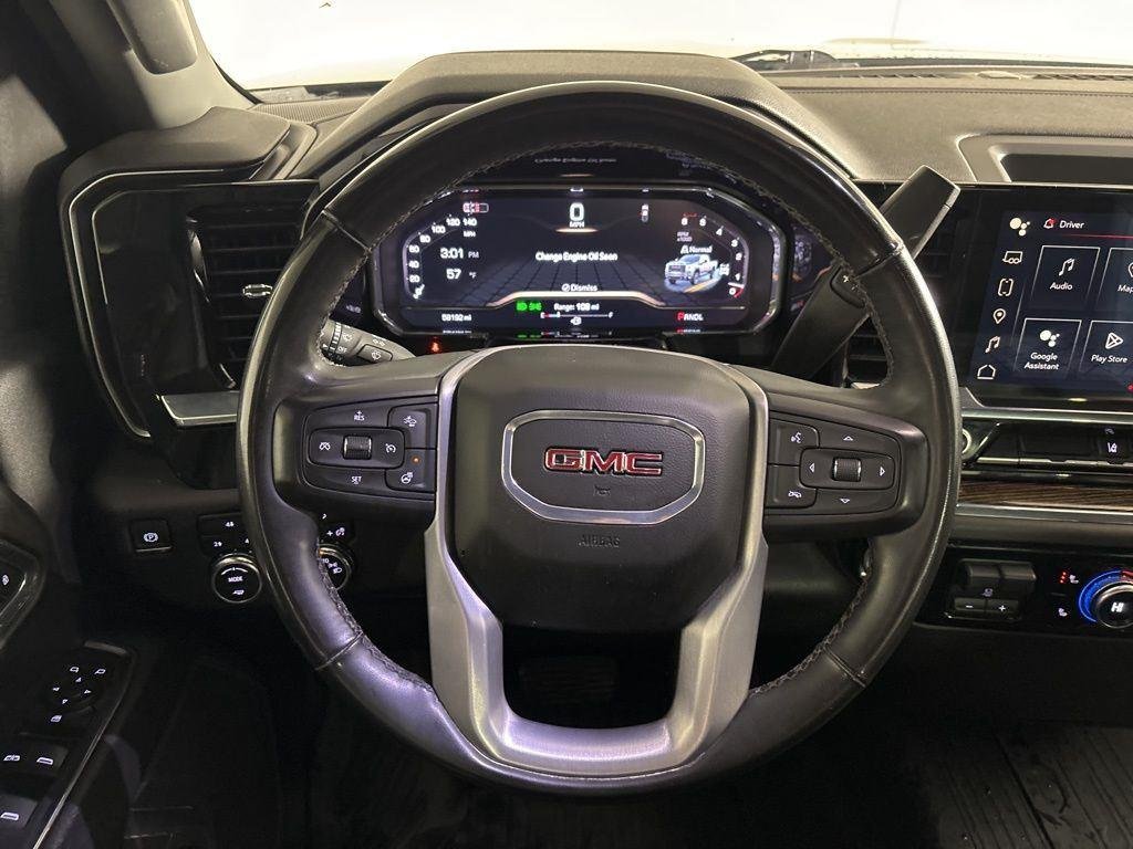 Used 2024 Onyx Black GMC SLE image 14