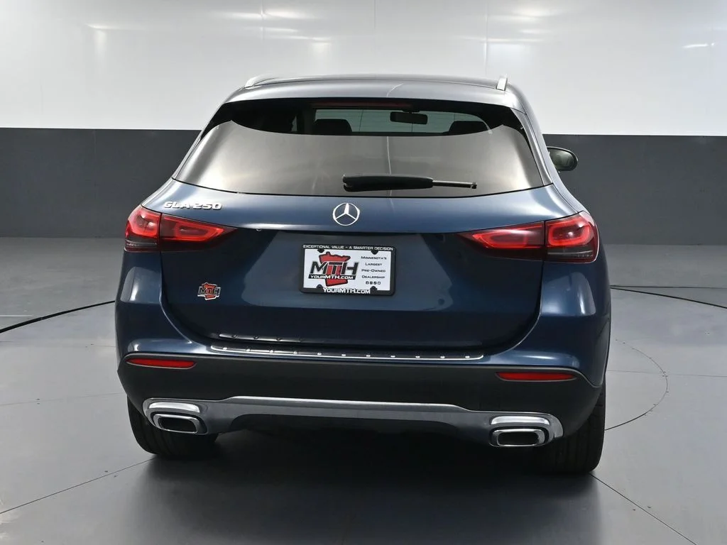 Used 2022 Blue Mercedes-Benz GLA 250 image 4