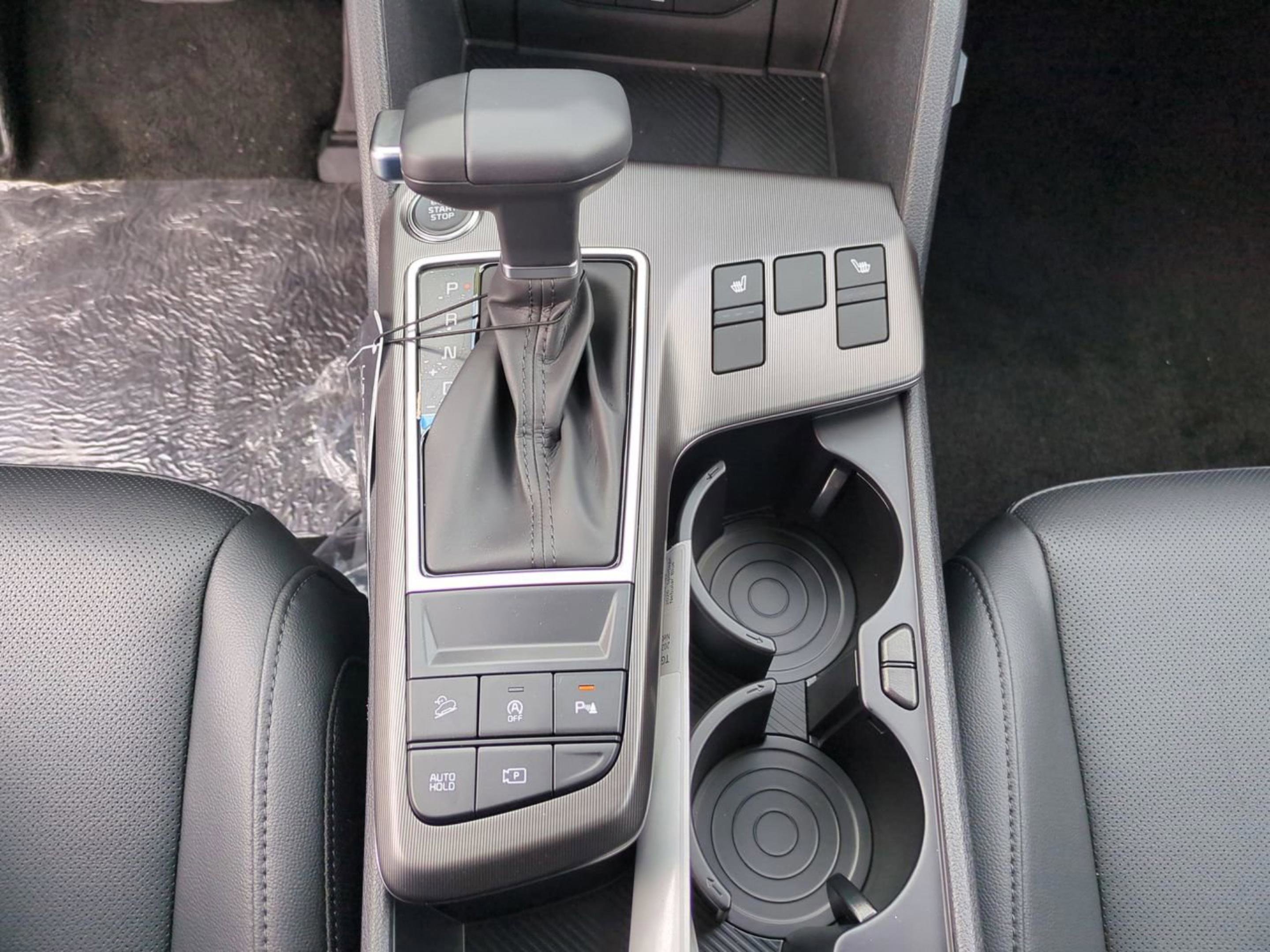2026 Kia Sportage SX - Photo 21