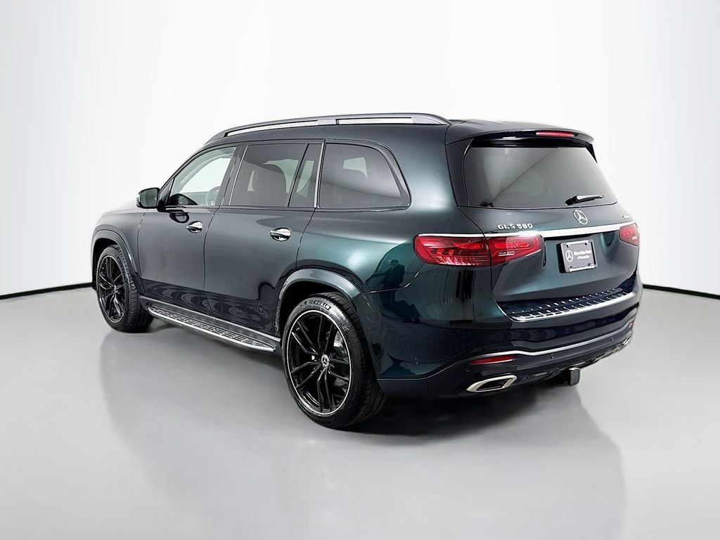 Used 2024 Green Mercedes-Benz GLS 580 image 5