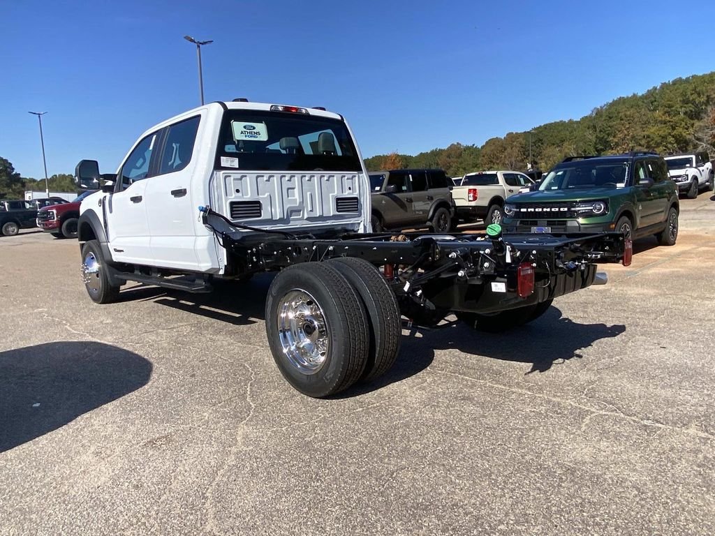 New 2026 Oxford White Ford F-450® XL image 4