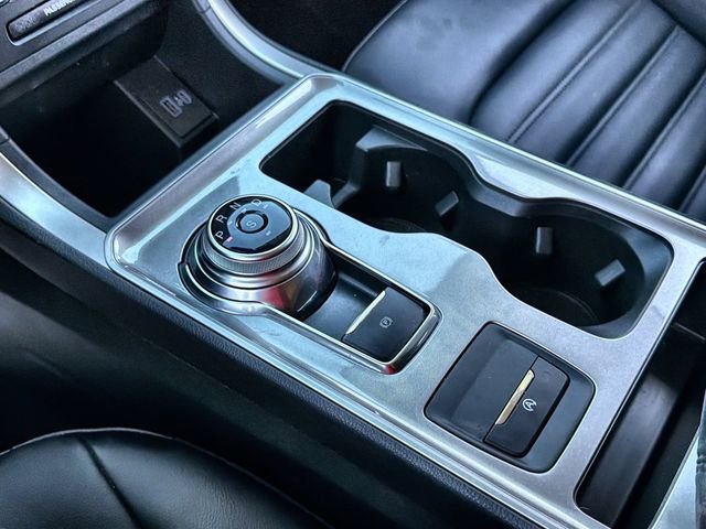Used 2024 Blue Ford SEL image 19
