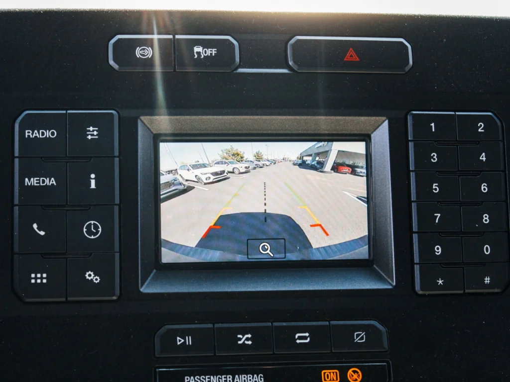 Used 2020 Oxford White Ford XL image 21