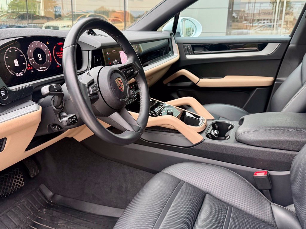 Used 2024 White Porsche Base image 6