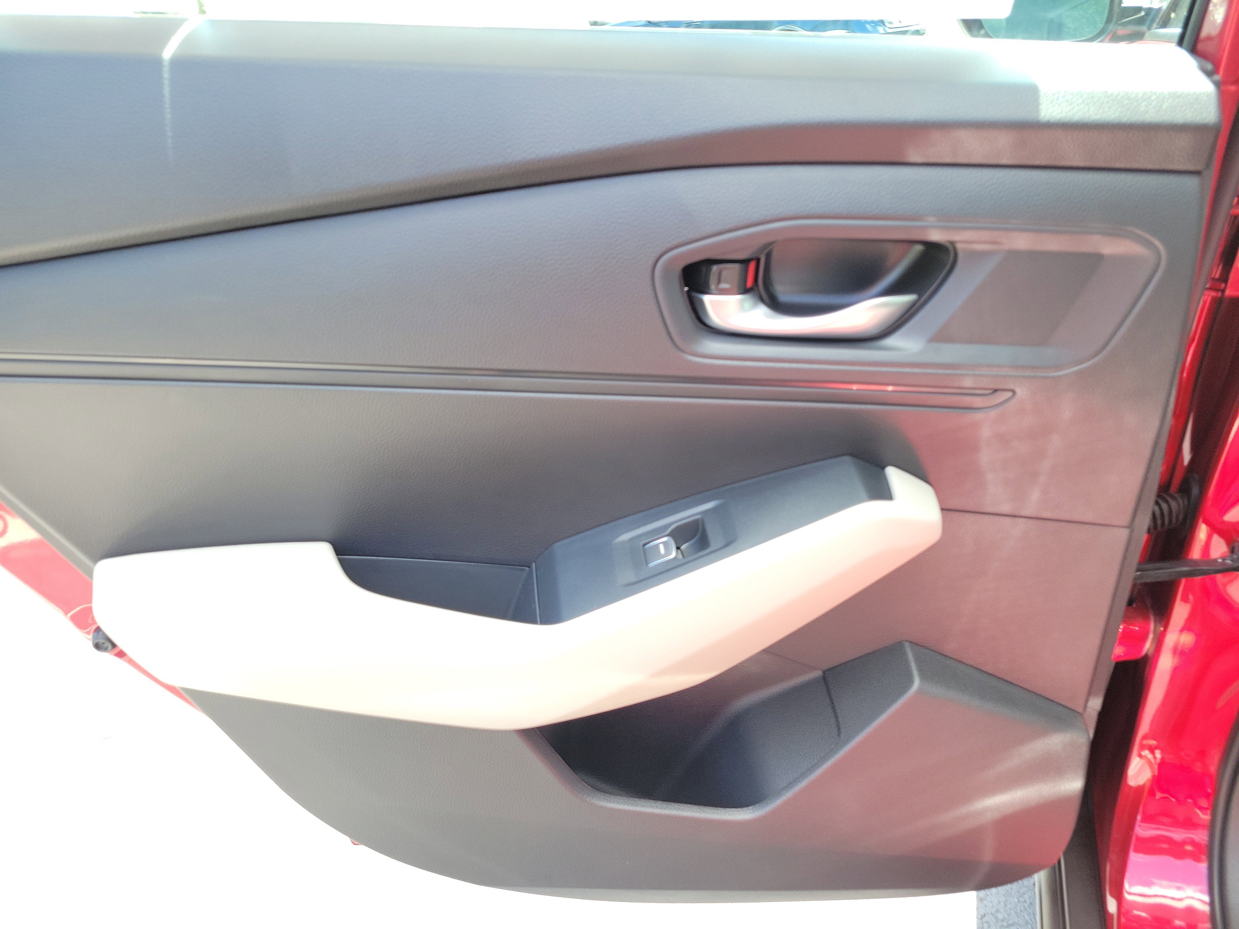New 2026 Radiant Red Metallic Honda SE image 13