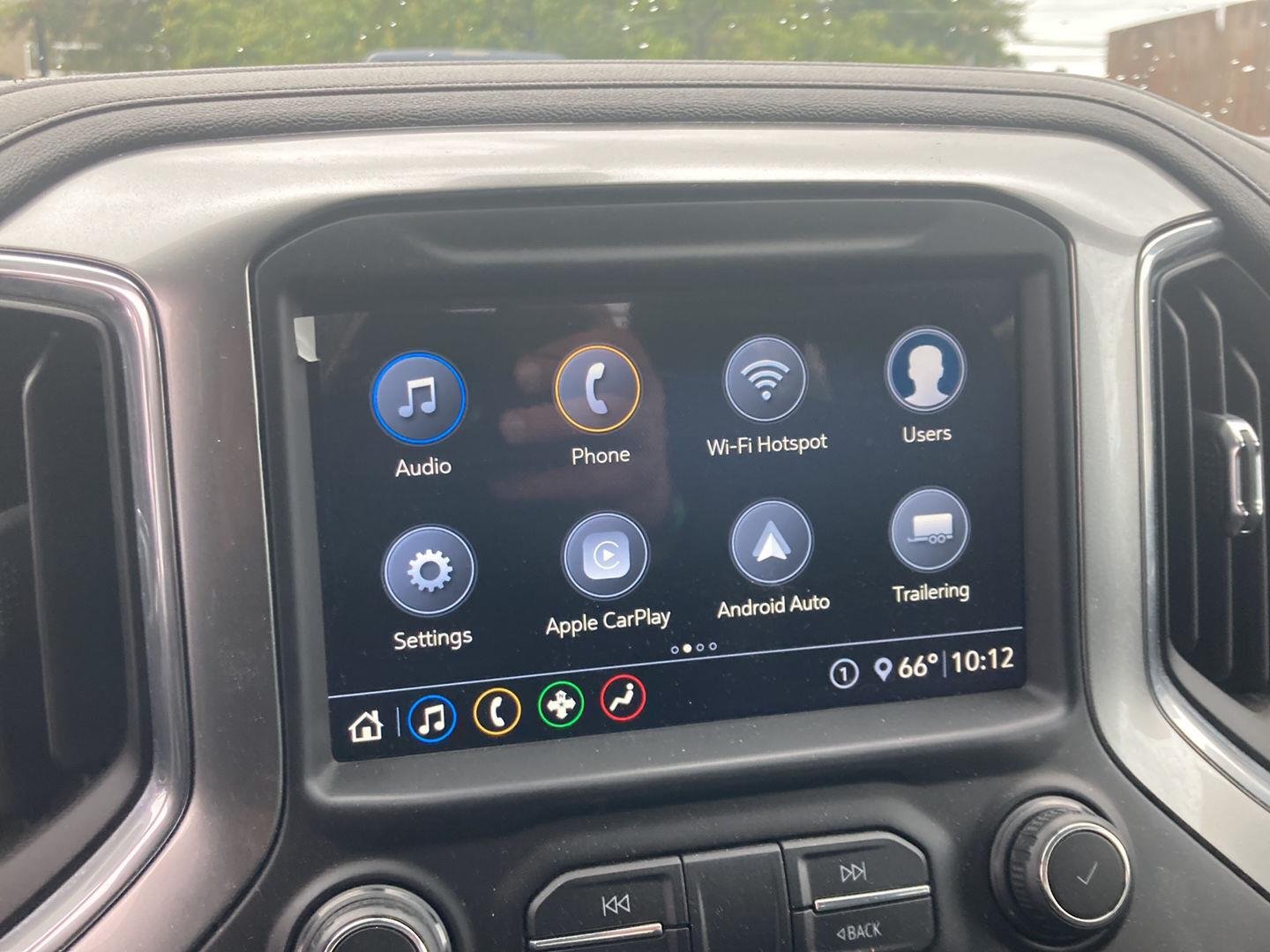 Used 2020 Silver Ice Metallic Chevrolet LT image 19