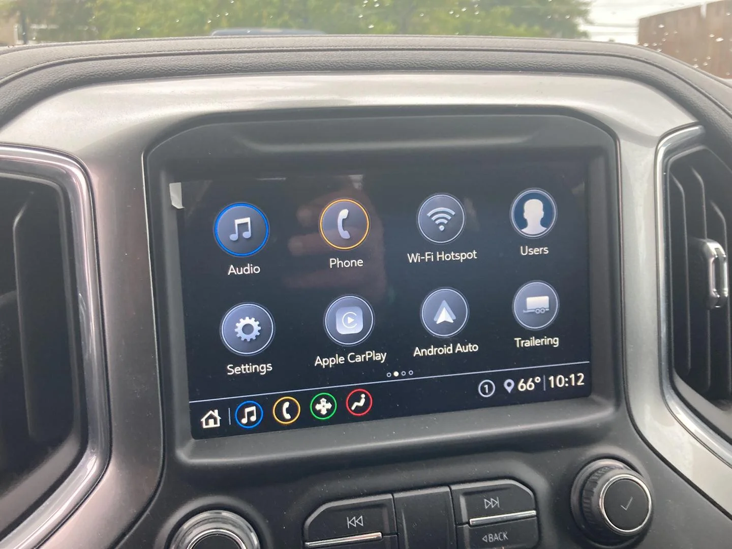 Used 2020 Silver Ice Metallic Chevrolet LT image 19