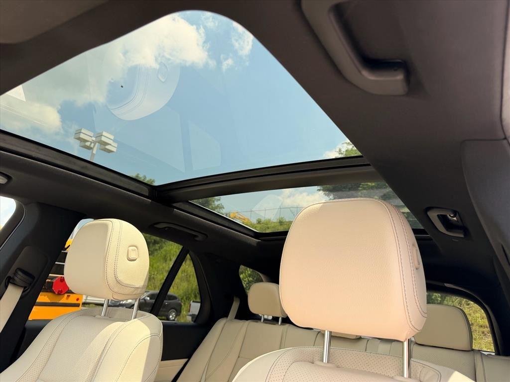 Used 2021  Mercedes GLE 350 image 13
