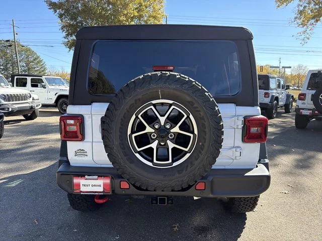 New 2026 Bright White Clear-Coat Exterior Paint Jeep Rubicon image 6