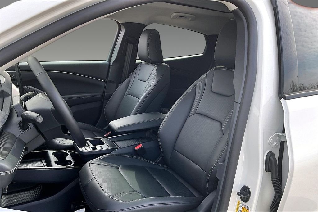 2026 Ford Mustang Mach-E Premium - Photo 6