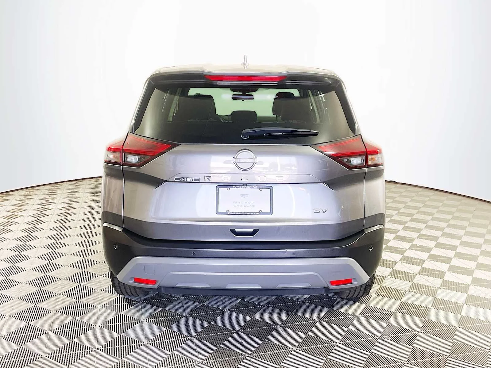 Used 2023 Gun Metallic Nissan SV image 5