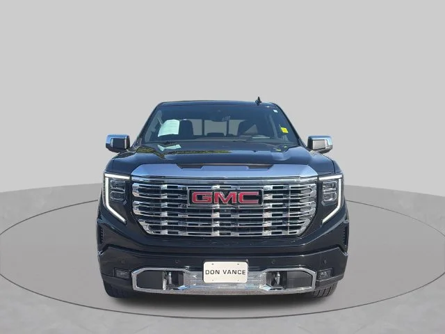 Used 2024 Black GMC Denali image 8