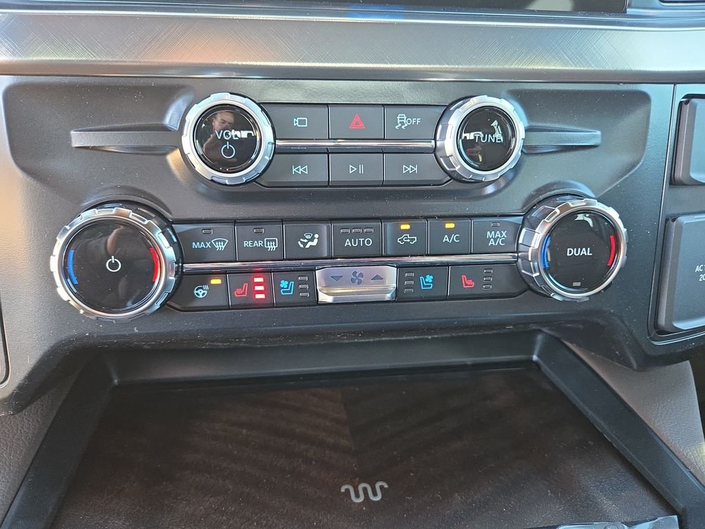 New 2026 Star White Metallic Tri-Coat Ford F-250® King Ranch® image 19