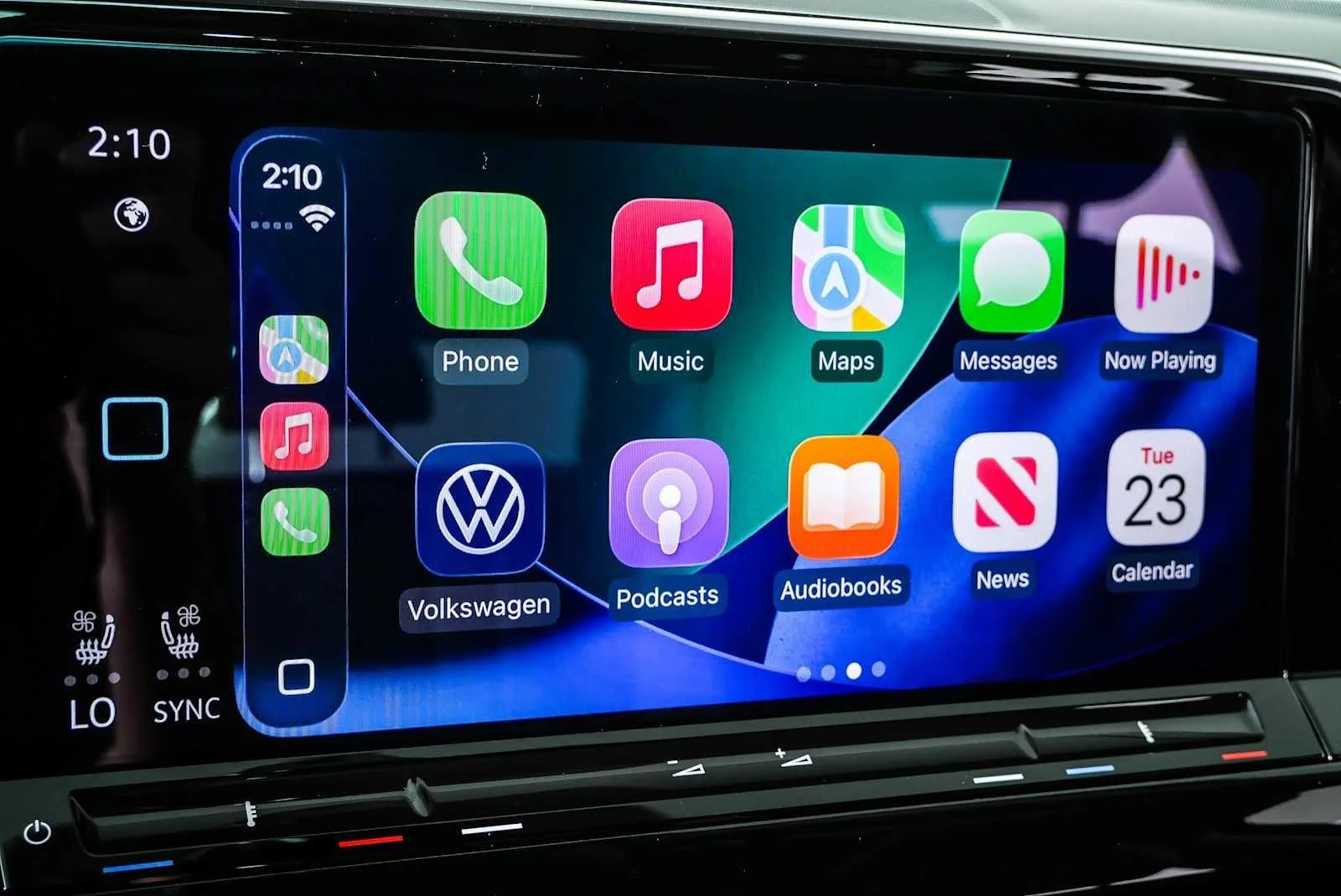 New 2026 Deep Black Pearl Volkswagen 2.0T SE w/Technology image 14