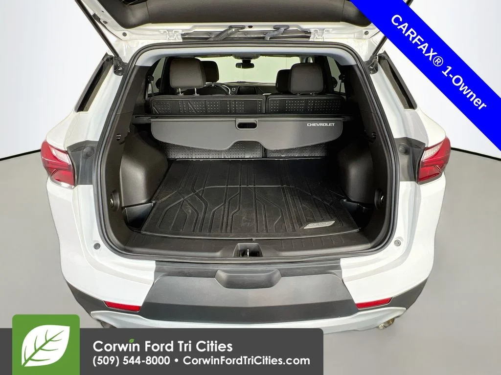 Used 2022 Summit White Chevrolet LT image 14