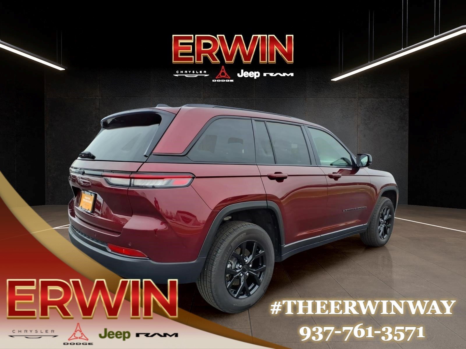Used 2024 Red Jeep Altitude X image 7