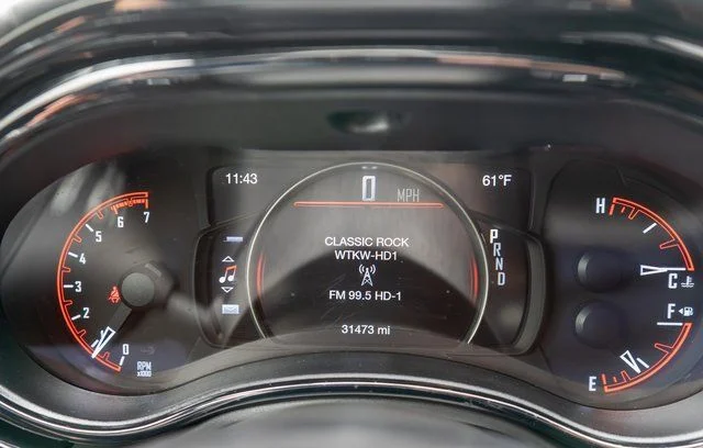 Used 2024 White Dodge R/T Premium image 27