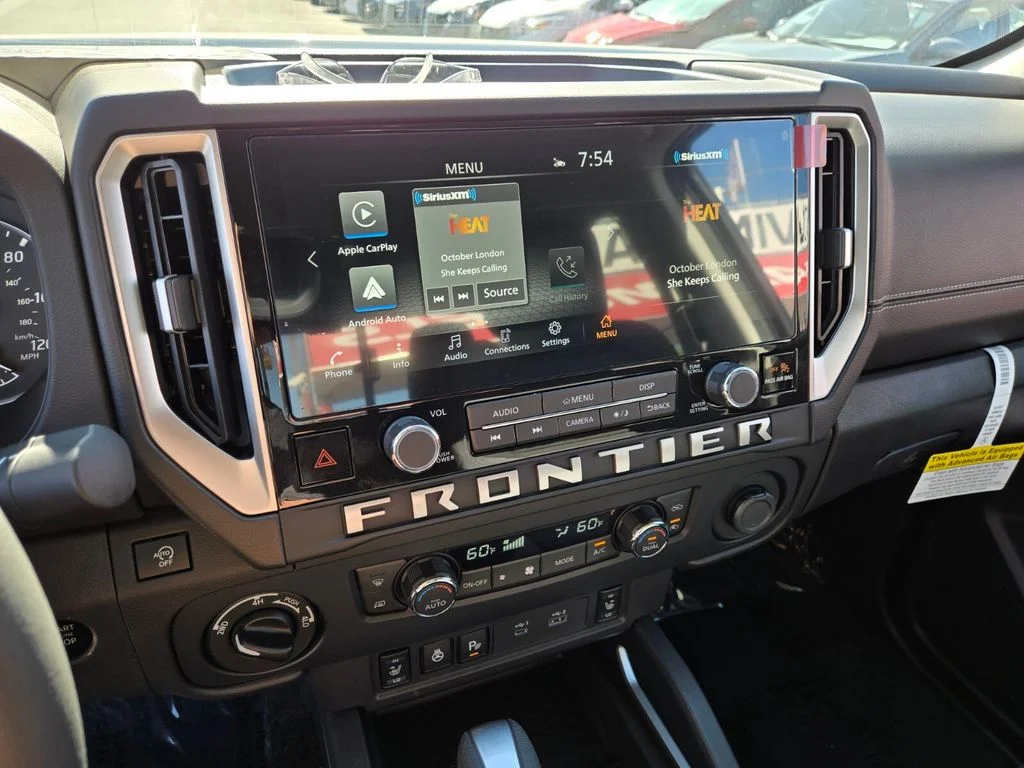 2026 Nissan Frontier SV - Photo 11
