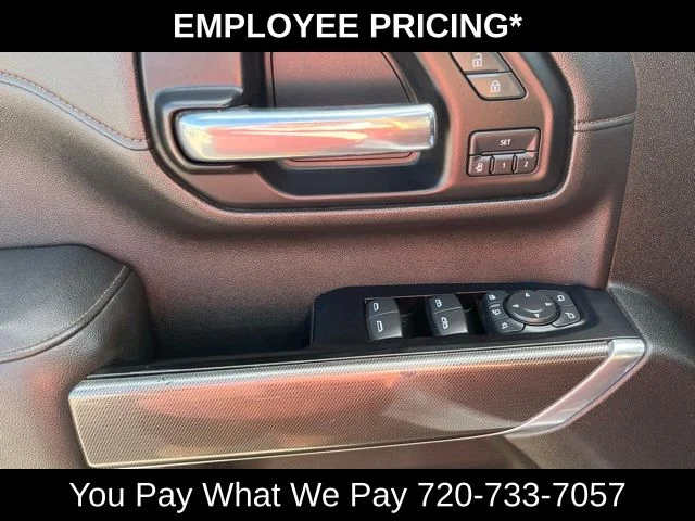 Used 2020 White GMC AT4 image 13