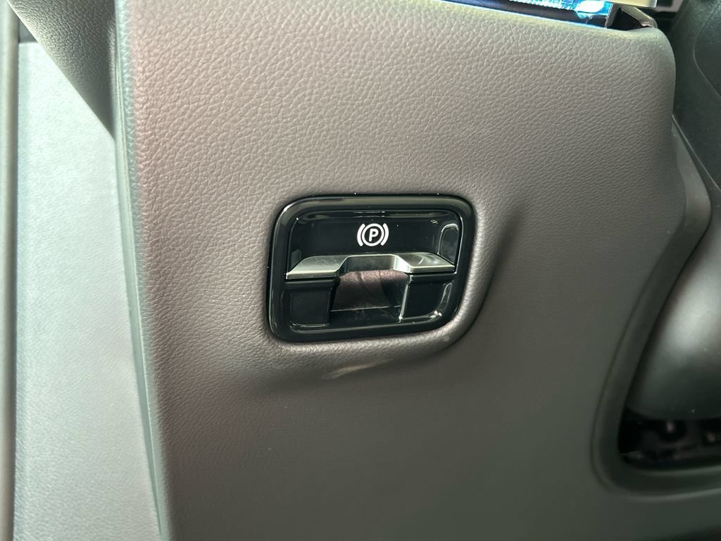 New 2027 Polar White Mercedes-Benz E 450 image 52