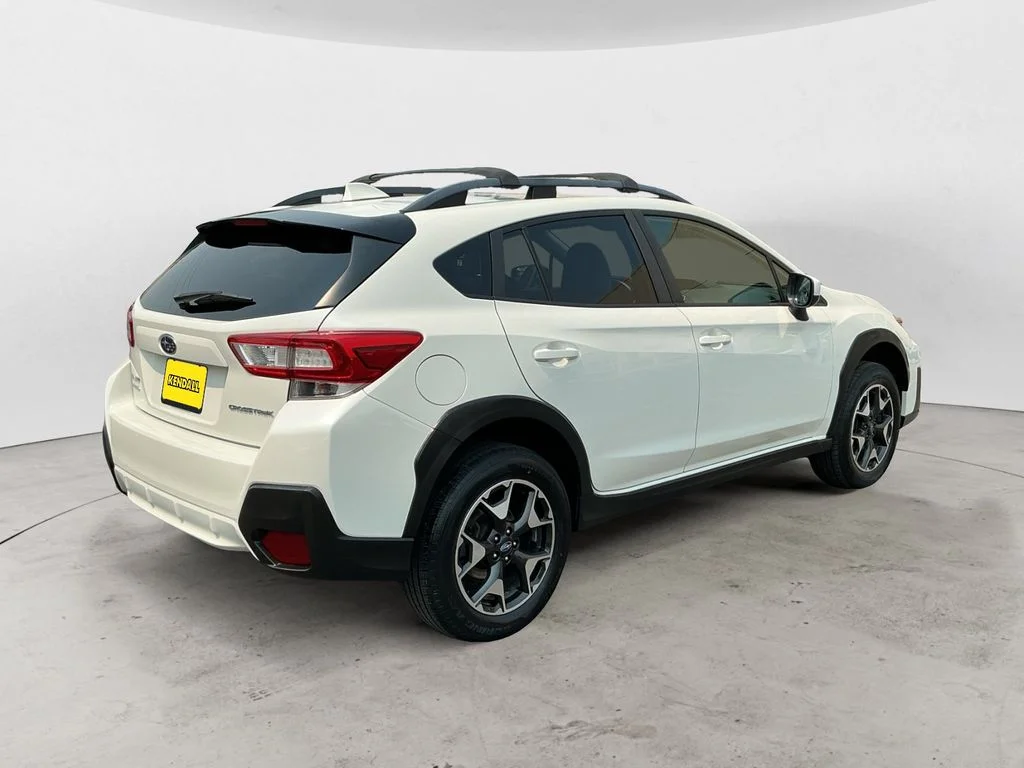 Used 2019 White Subaru 2.0i Premium image 5